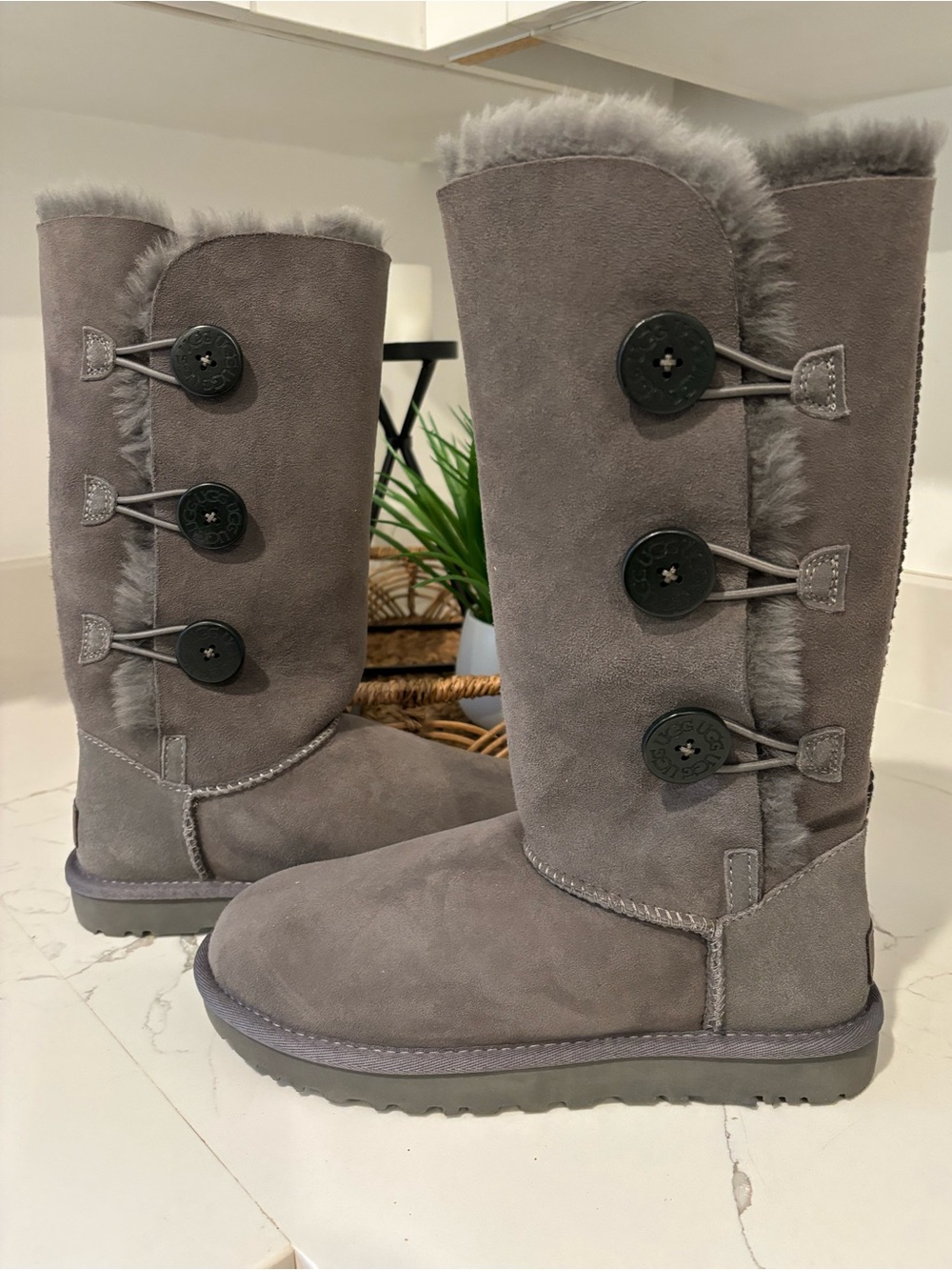 Ugg Bailey Button Triplet ll Boots Tall Grey Womens Size 7